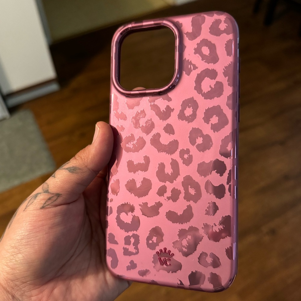 iPhone 15 Pro Max Velvet Caviar Case